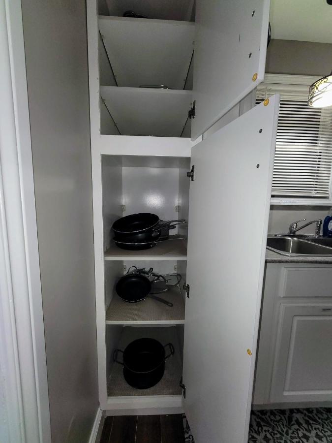 Apartment With Brand New Furniture And Large Parking West Seneca Ngoại thất bức ảnh