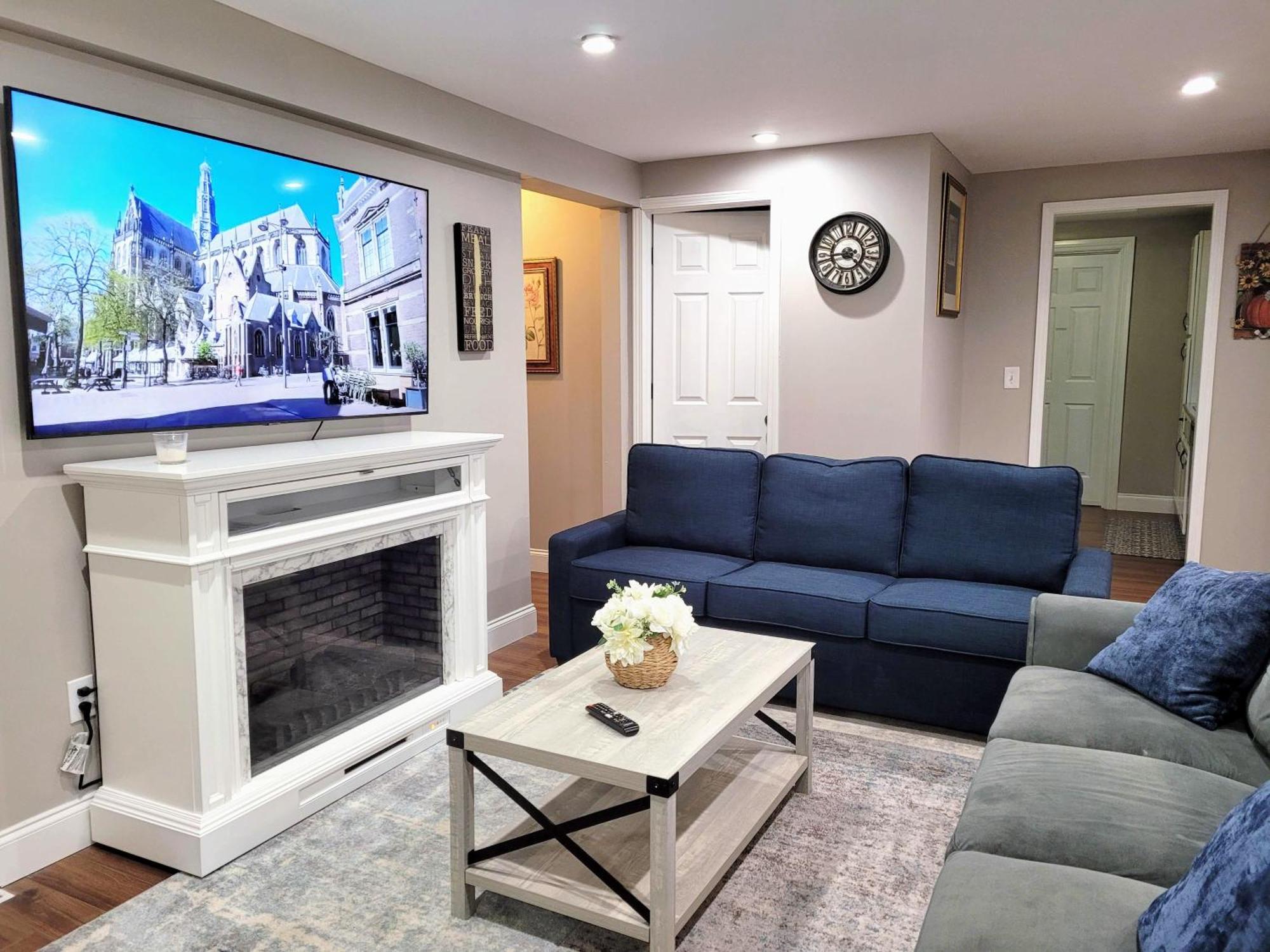 Apartment With Brand New Furniture And Large Parking West Seneca Ngoại thất bức ảnh